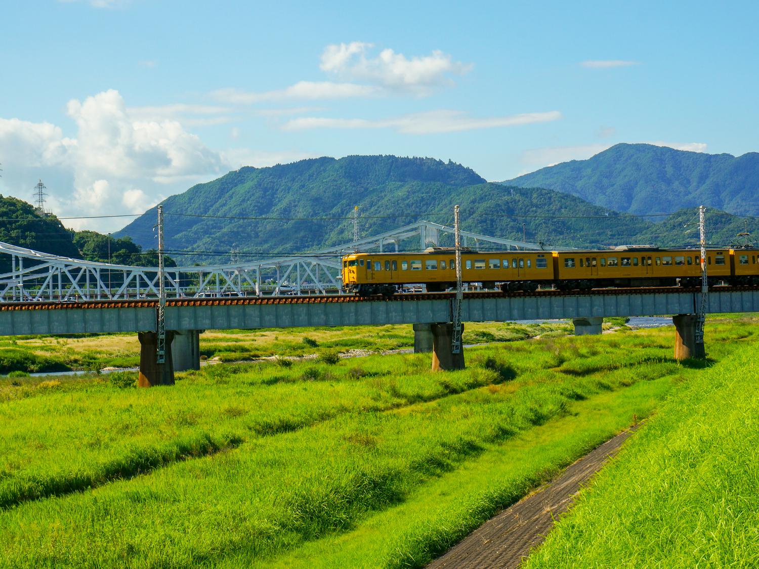 広島